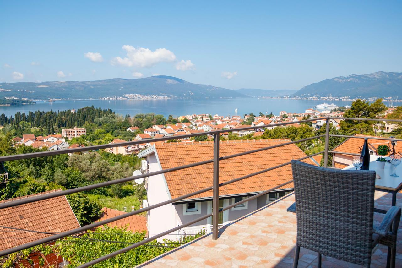 Apartmani Petar Тиват Экстерьер фото