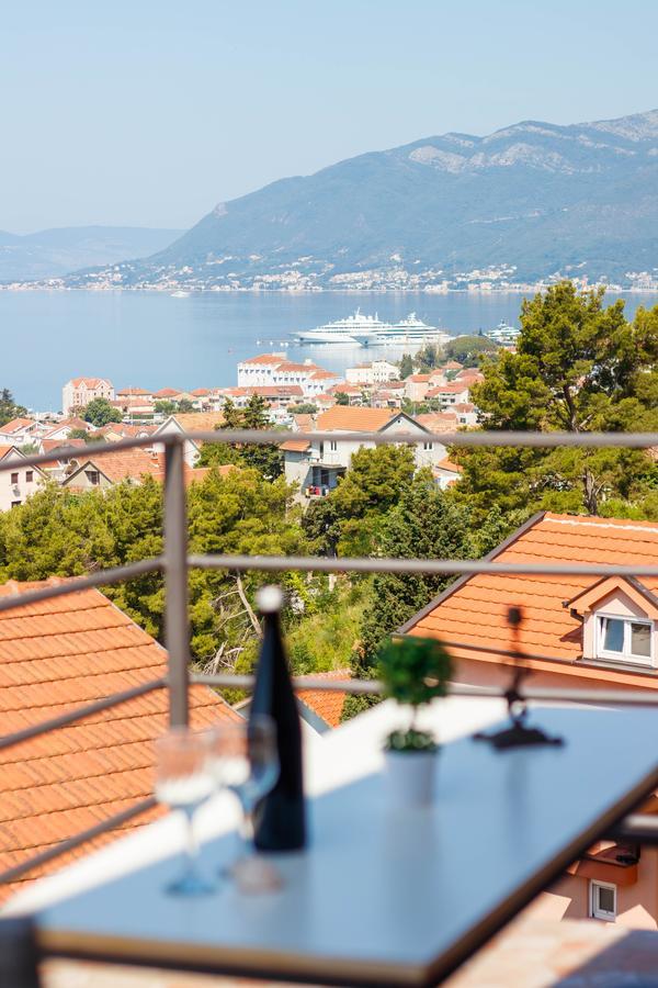 Apartmani Petar Тиват Экстерьер фото