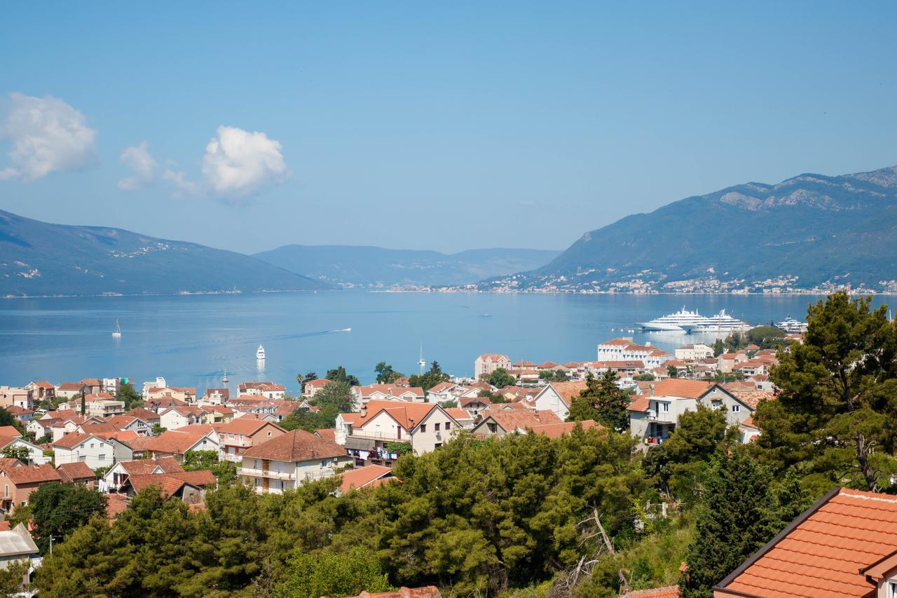 Apartmani Petar Тиват Экстерьер фото