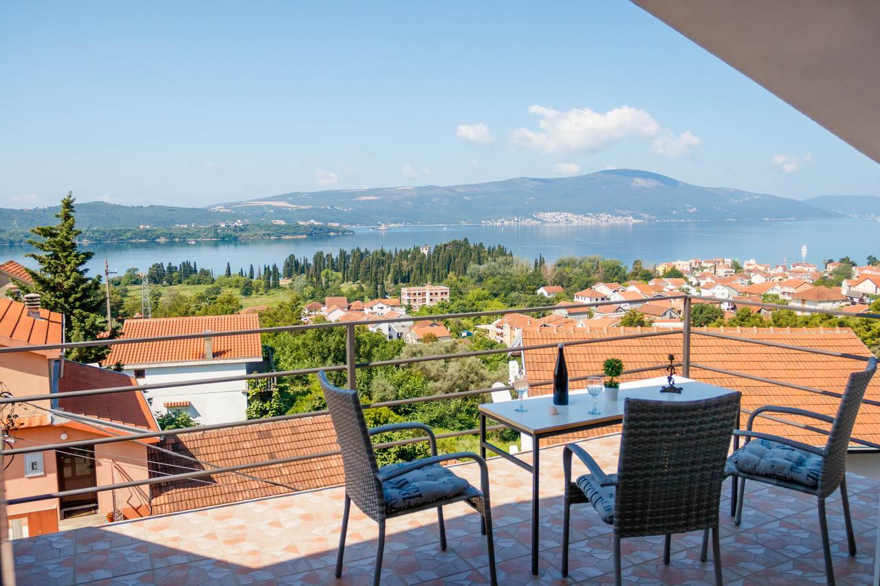 Apartmani Petar Тиват Экстерьер фото